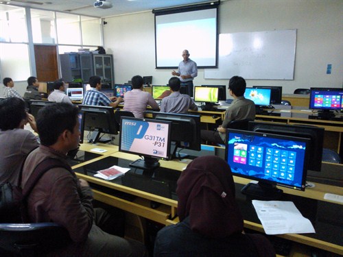 Office Camp _UGM