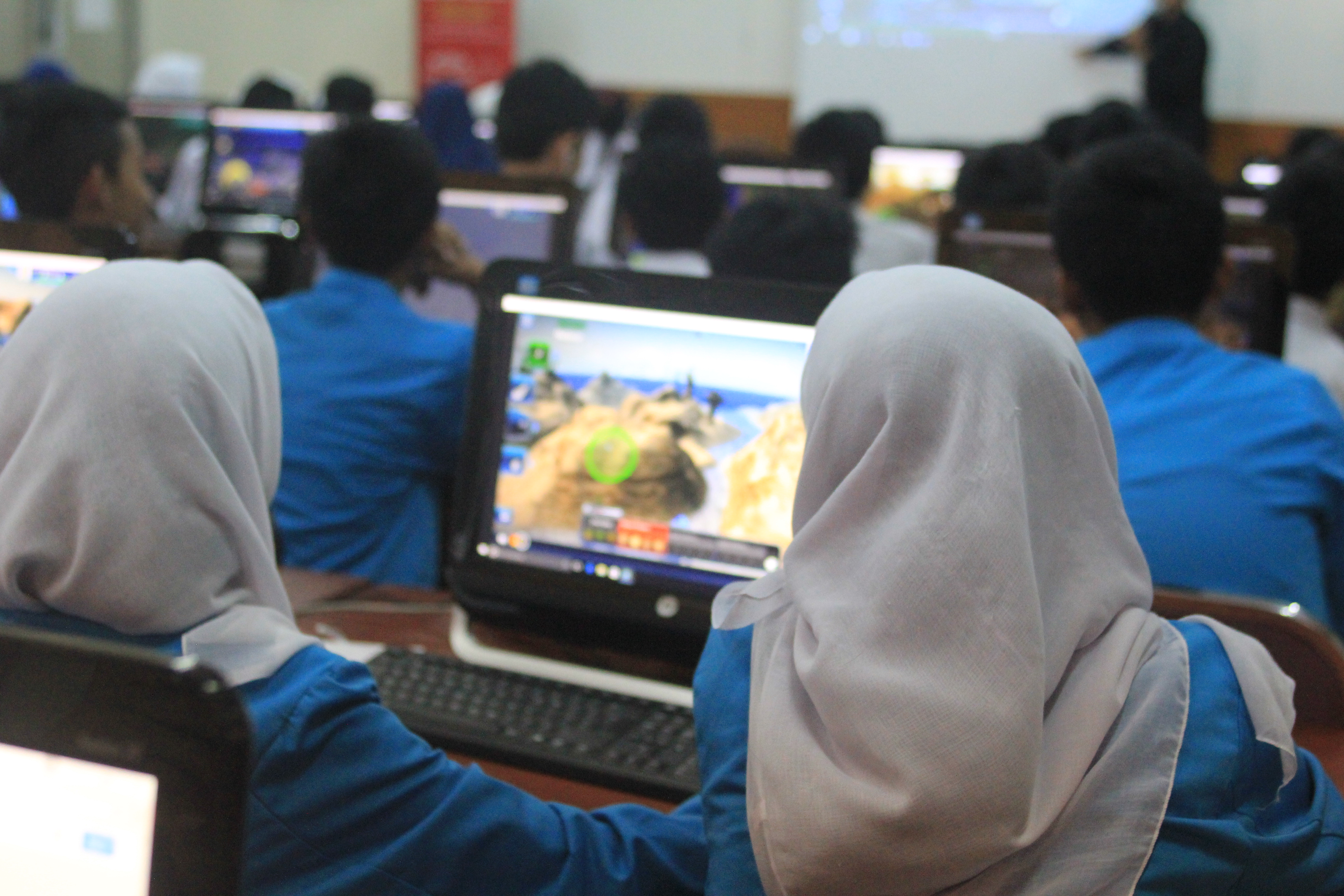 YouthSpark 2017: CS Unplugged – How Technology Help People