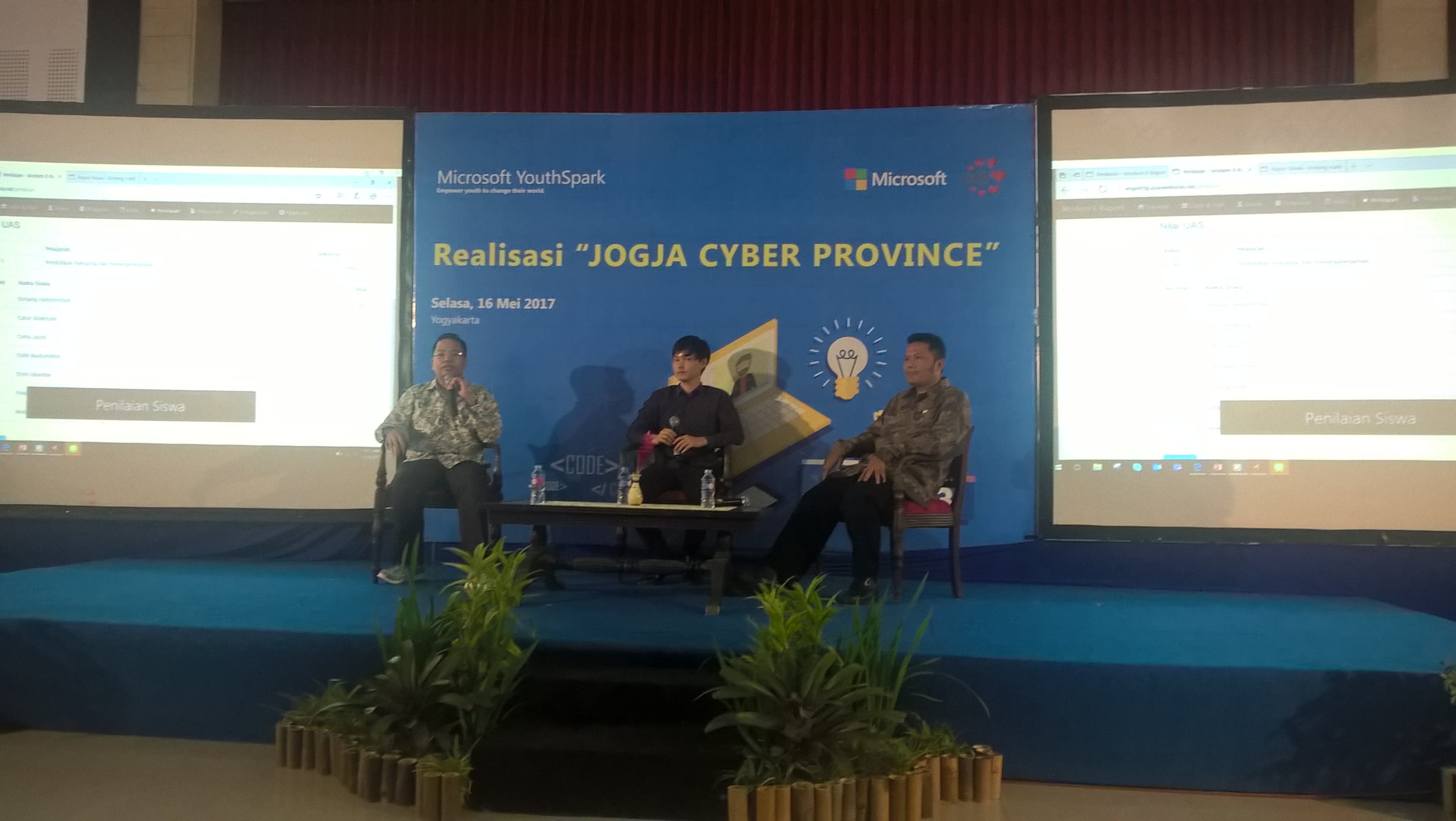 Focus Group Discussion - Jogja Cyber Province 2017
