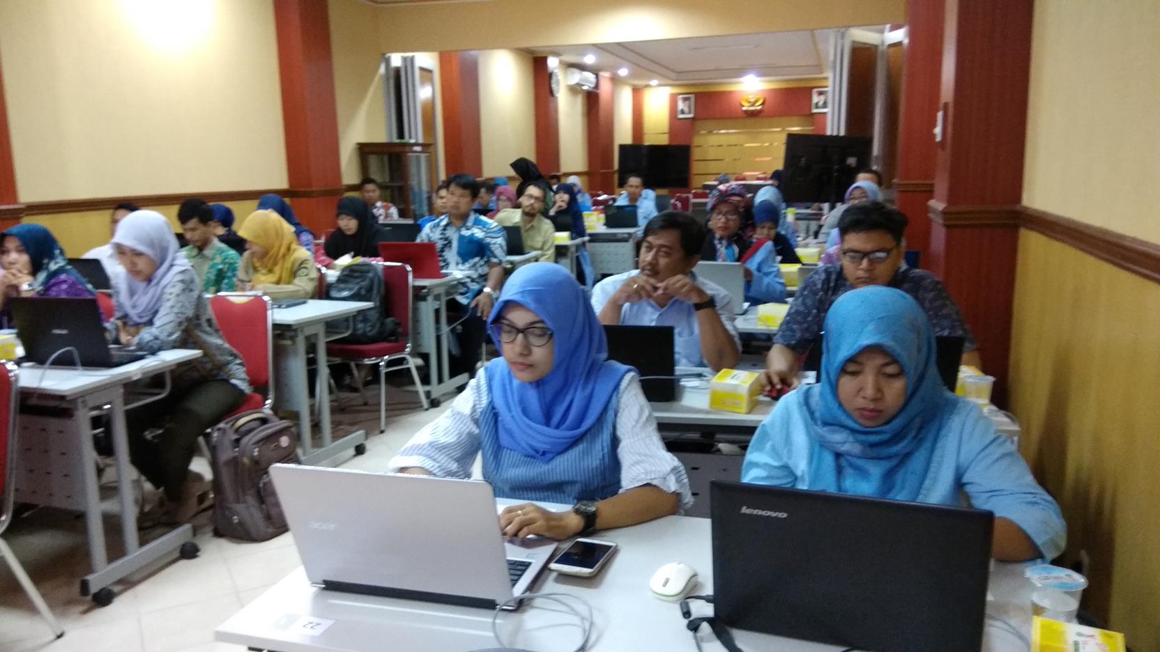 Guru Inovatif Workshop: Writing Productive with OneNote